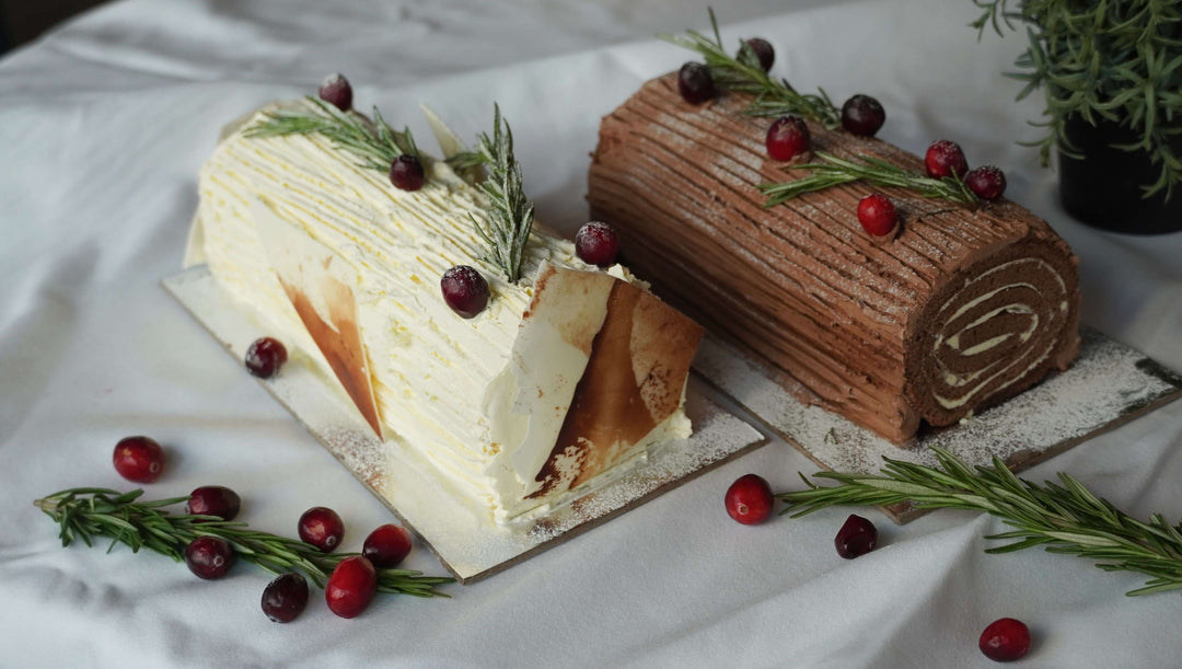 Vanilla Festive Christmas Yule Log (500g)