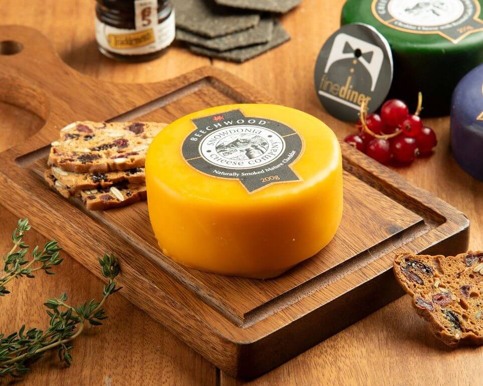 Snowdonia Cheddar Smoked Beechwood 200g