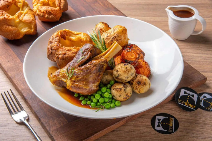 Lamb Original Roast Dinner (220G)